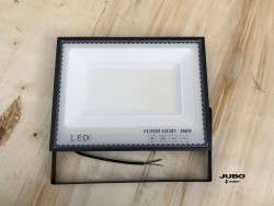 Led flood light diffuser...